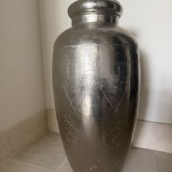 Large Decorative Metal Floor Vase – 26” Tall