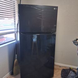 LG Refrigerator  $150