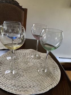 Wine Glasses 