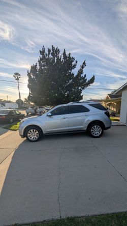 2011 Chevrolet Equinox LT - Clean Title - Runs Great - $5,500