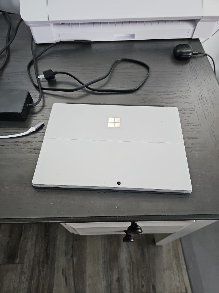 Microsoft Surface 7 PRO
