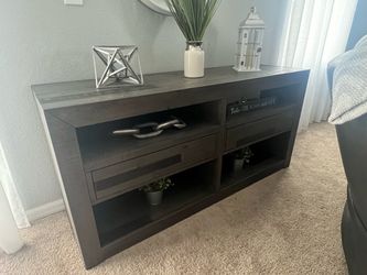 Accent Table/Server/ Buffet