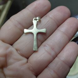 Cross Pendant 14k Gold