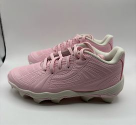 New Under Armour Softball Cleats Shoes Girls Size 4.5Y Pink White Molded Studs