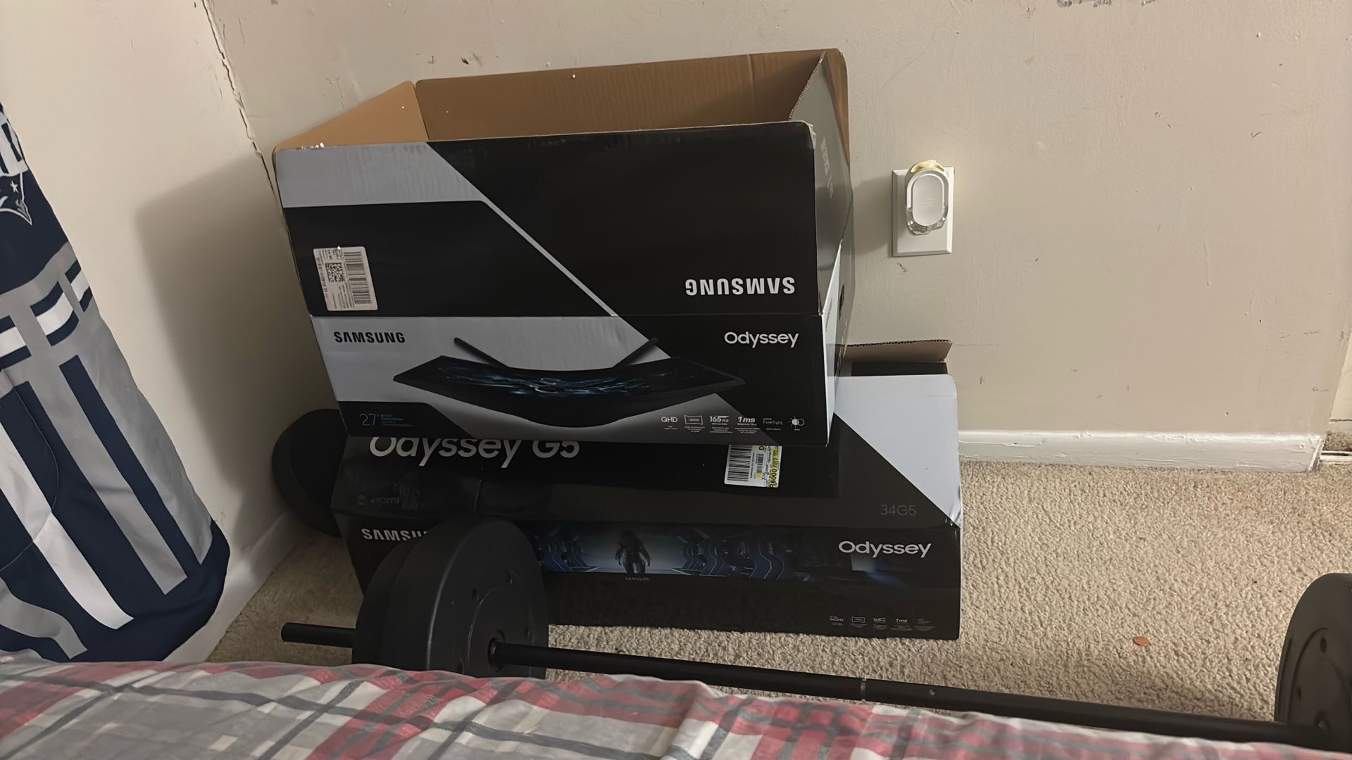 Got 2 G5 Odyssey Monitors Brand New Price Negotiable