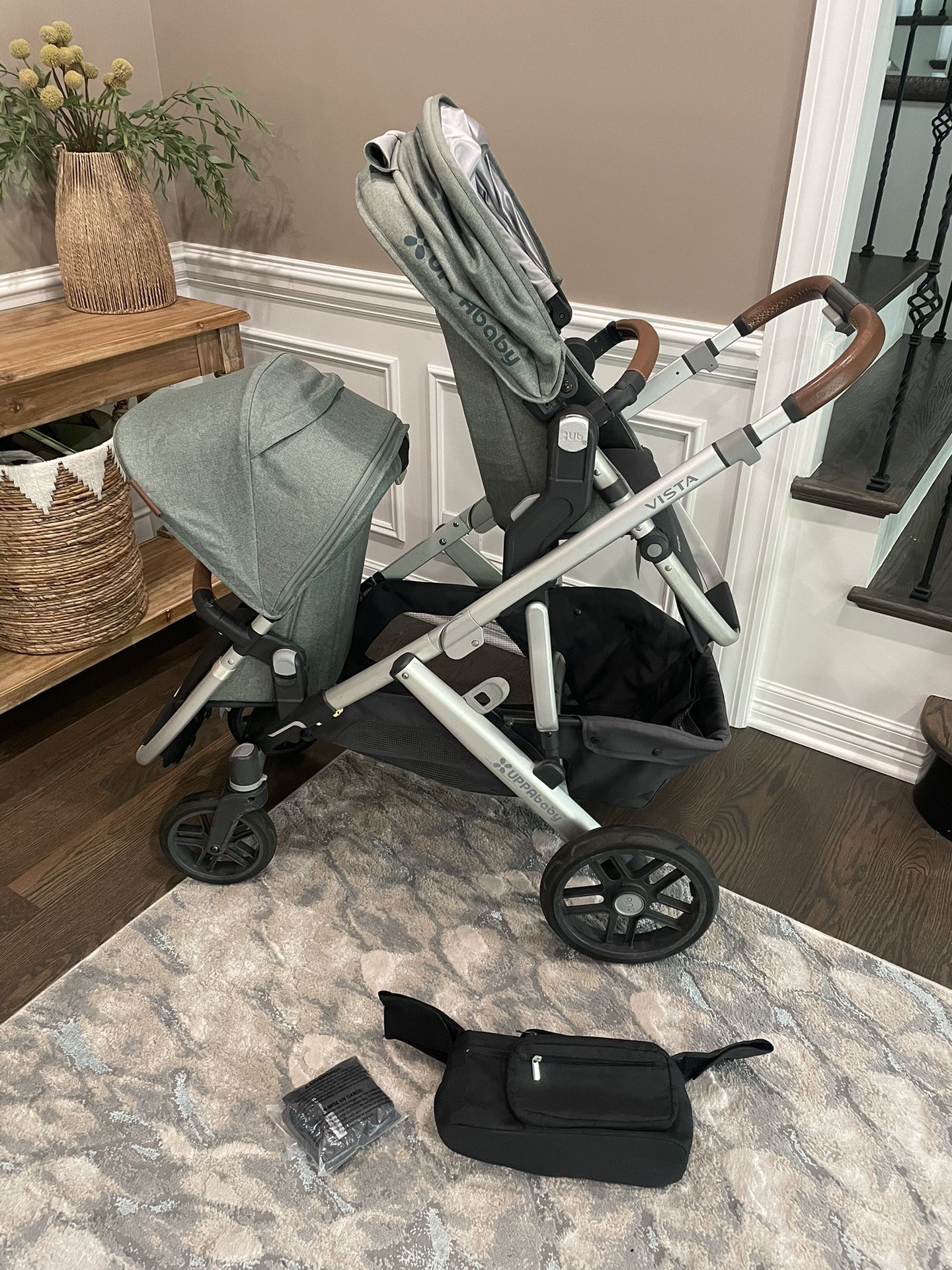 Uppababy Vista , rumble seat V2 double stroller