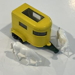 Vintage 1968 Matchbox Lesney 1-75 Pony Trailer W/2 White Horses Loose