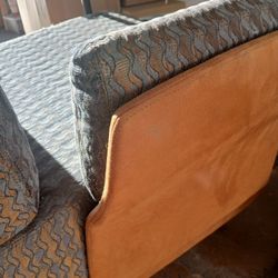 Deluxe Dining Desk Lounger