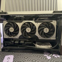 RTX 5070 Ti & 7800x3D SFF Gaming PC