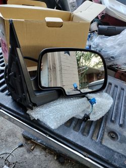 2003-2006 Silverado Passenger Side Mirror