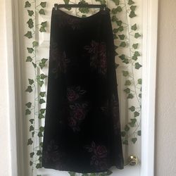 Velvet Floral Skirt Size 6 