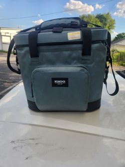 IGLOO COOLER