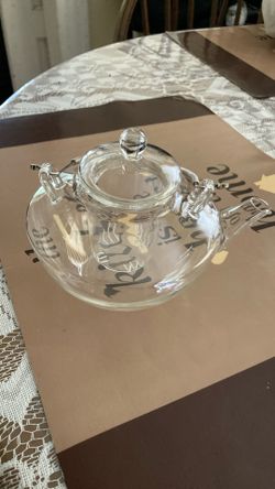 Glass Tea Pot. New