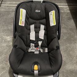 Chicco KeyFit 30 Infant Car Seat And Base