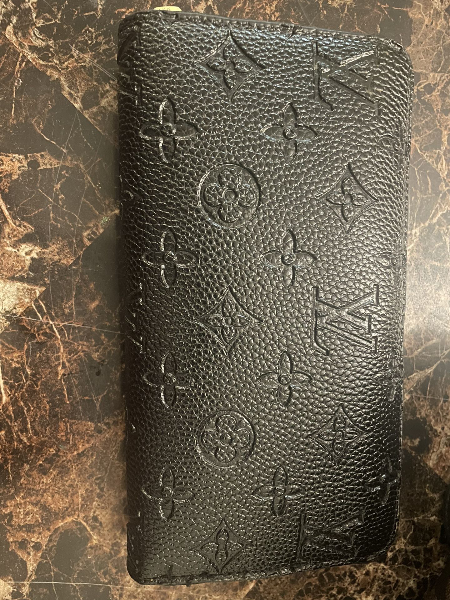 LV Wallet 