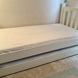 Pottery Barn Twin Trundle Bed