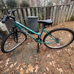 Huffyw Rock Creek Mountain Bike, 24" Wheels, Adult Ages 13+, 18-Speeds, Grey