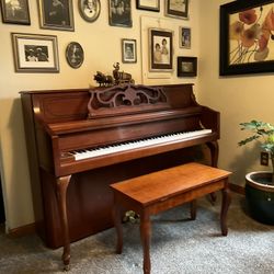 Samick Piano Offered Up For Free 