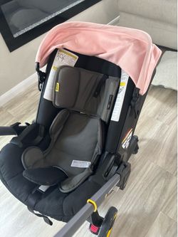 Doona Stroller/Car seat