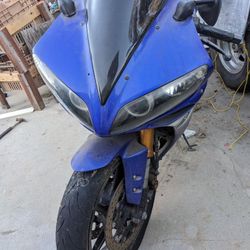 2006 Yamaha R1