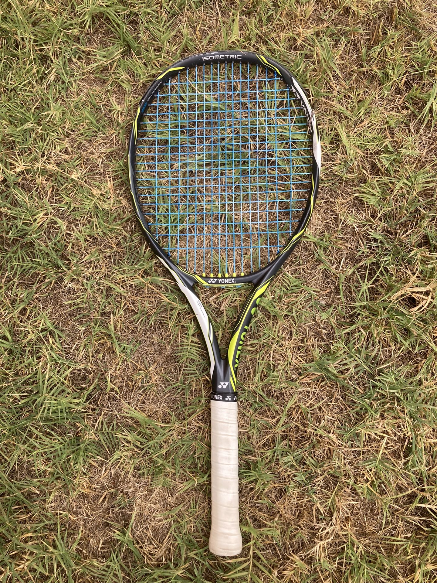 Yonex Ezone DR 100 Tennis Racket