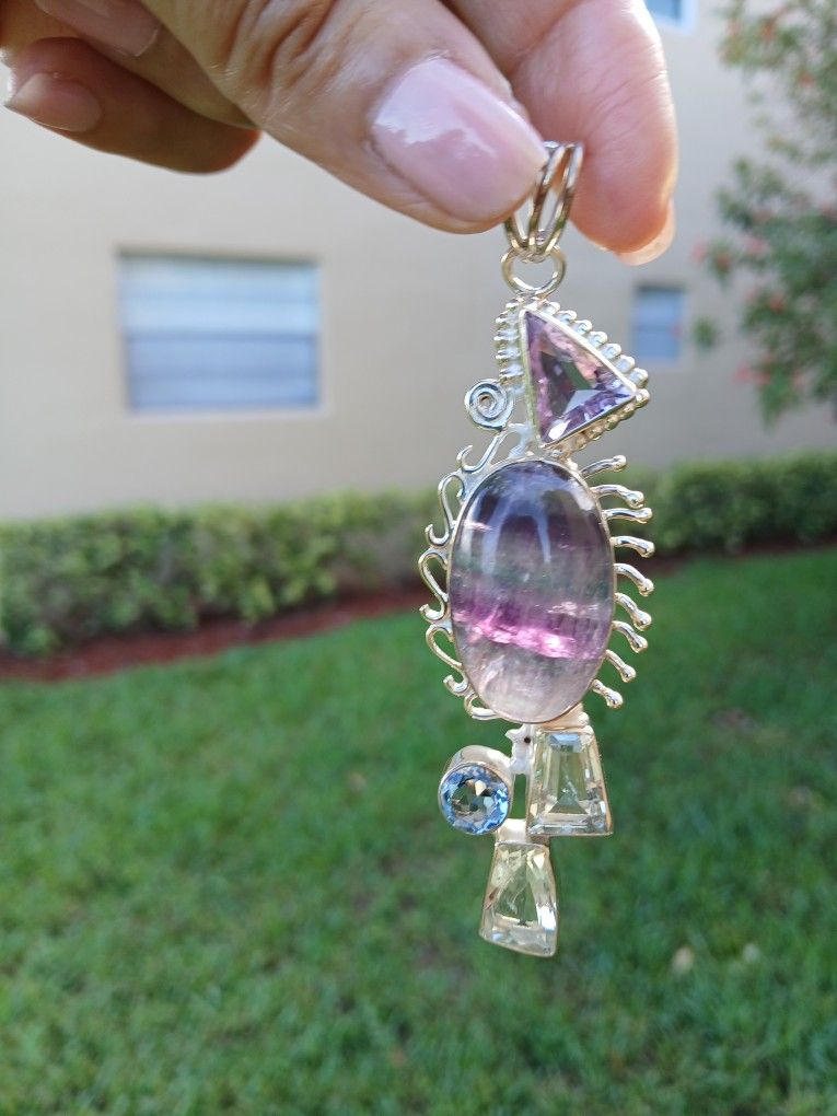 Pendant