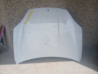 2024-26 Porsche Cayenne Hood