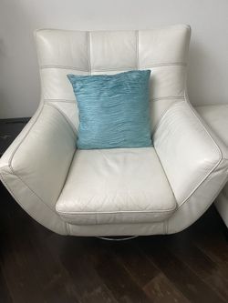 Z Gallerie Leather Swivel Chair