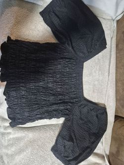 Old Navy  Black Smocked Crop Top with Puff Sleeves