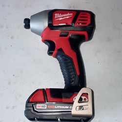 Milwaukee M18 Impact Driver With 2.0 Battery 