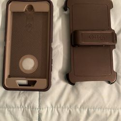 Otterbox iphone 8+ Includes Case And Clip