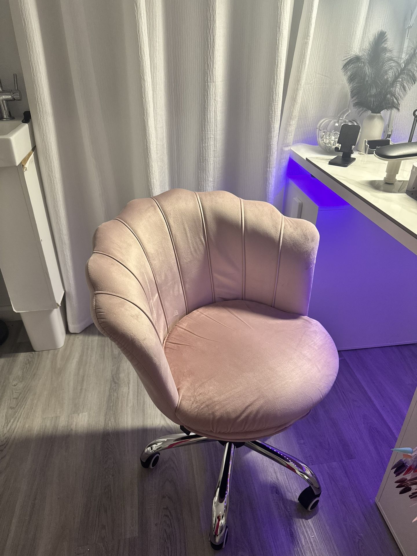 Pink Velvet Rolling Chair
