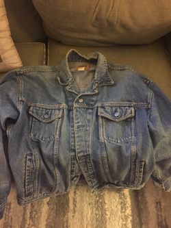 Classic GAP Denim jacket sz M-reduced again!