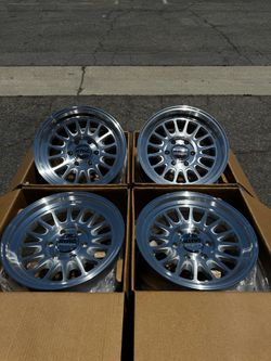 FINANCING AVAILABLE KMC KM733 IMPACT FFT 6x5.5 17" Wheels Machined