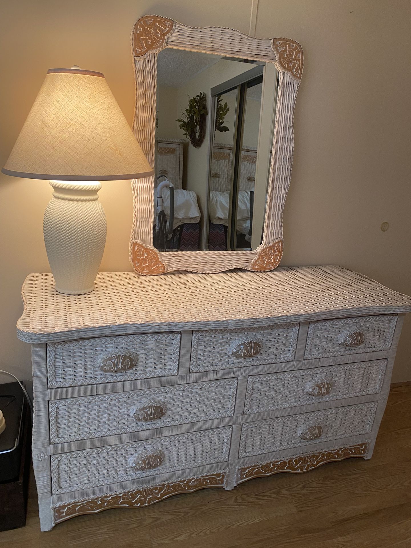 Wicker 7 Dresser, Mirror, Lamp, Armoire 