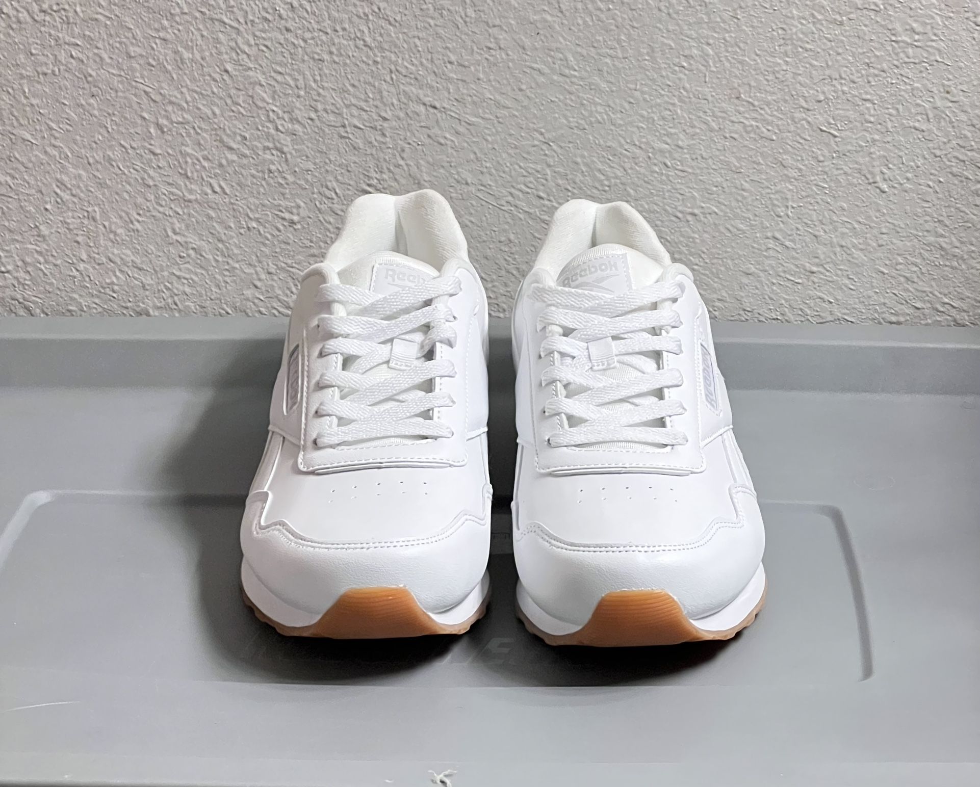 Brand New Men’s Reebok Sneakers 