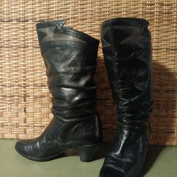 New Bootlegger Sz 7M Ladie's Boots