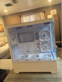 FOIFKIN F1 Panoramic Glass Mid-Tower Case,