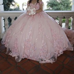 Quinceñera Dress