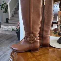 Tory Burch Boots 