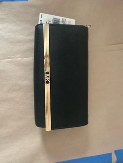 MK PURSE