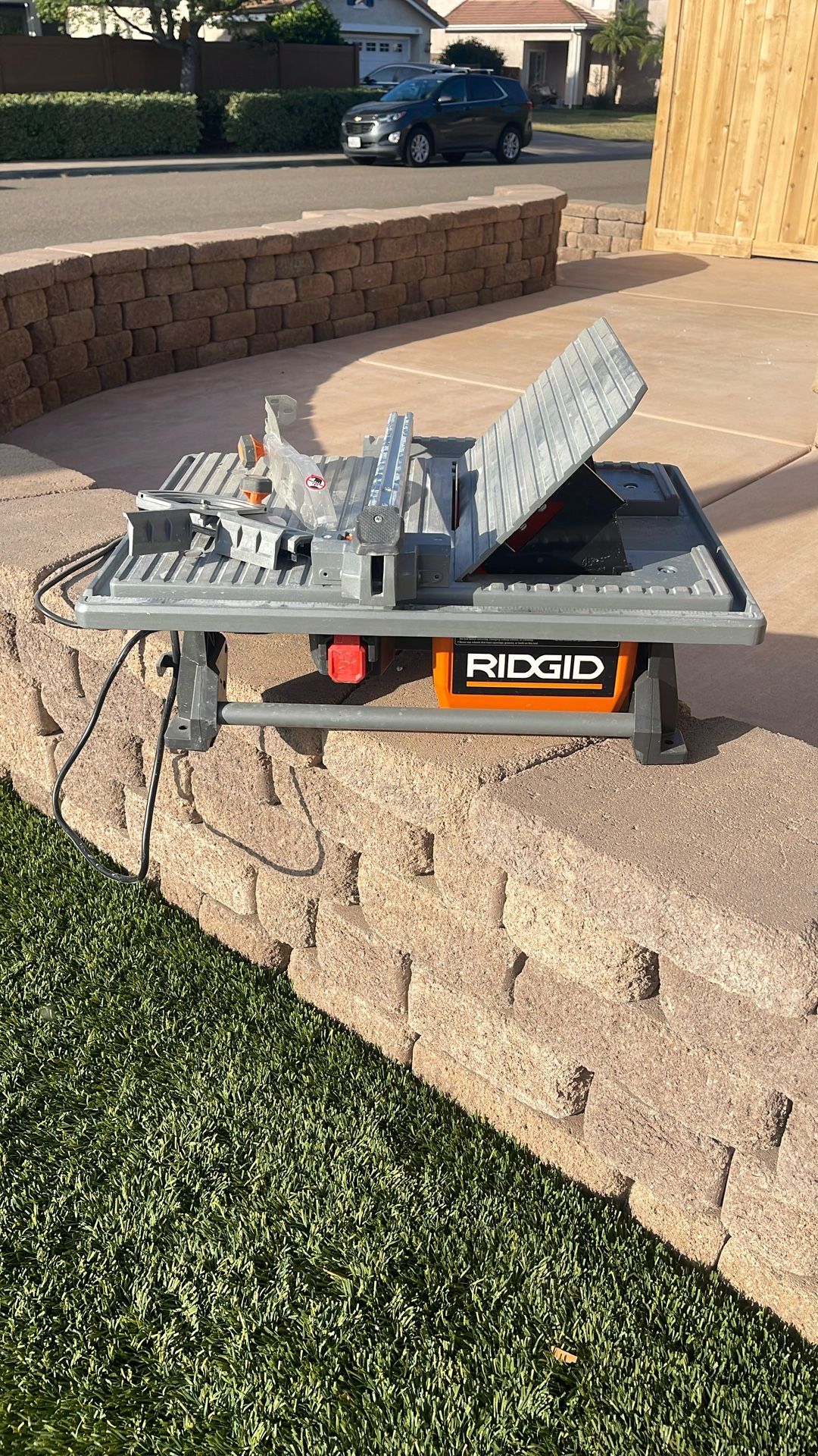 Rigid Tile Saw