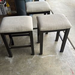 Bar Stools Only 3