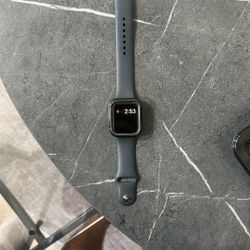 Apple Watch SE 2