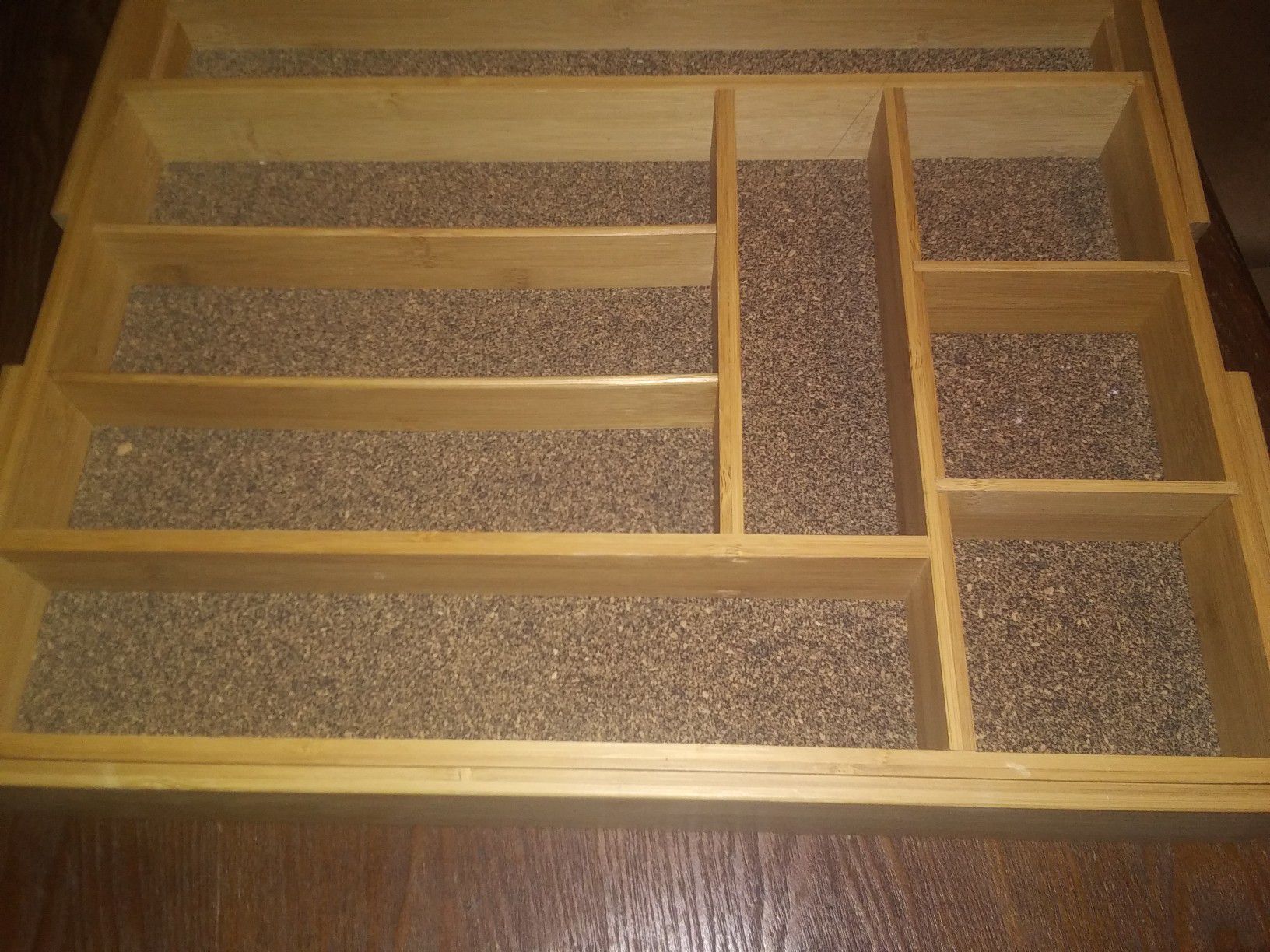 Utensil kitchen cabinet tray