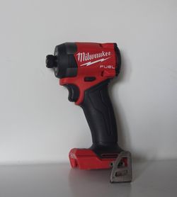 Milwaukee M18 Fuel Impact 2953-20