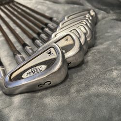 Titleist DCI 762 Iron Set Stiff Flex Graphite Shaft 3-P 8 Clubs