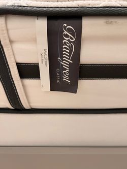 Beautyrest Classic McCallister Extra Firm Mattress