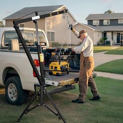 1000lbs Receiver Hitch Mounted Hydraulic 360° Swivel Truck Crane with 3 Boom Capacity Options: 500lbs, 750lbs, 1000lbs. Ideal for Workshops, Construct