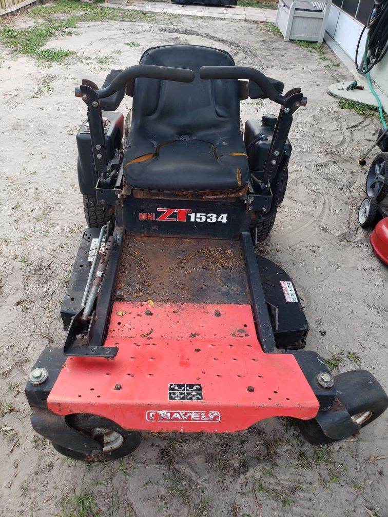Gravely mini ZT 1534 Zero turn rider for Sale in NEW PRT RCHY, FL OfferUp